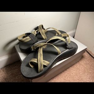 Chacos Size 12